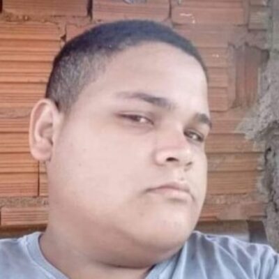 Douglas Henrique dos Santos Alves